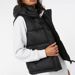 Women's Black Puffer Vest